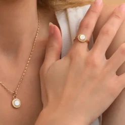 Angelique adjustable ring - white
