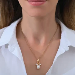 Annella fine pendant necklace - white pearl