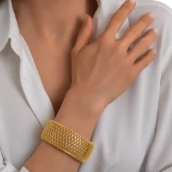 Betty cuff bracelet - gold