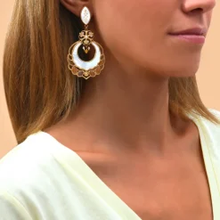 Capraia pierced stud earrings - white