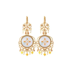 Capraia sleeper earrings - white