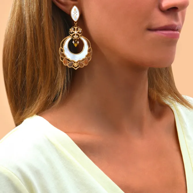 Capraia thin clip-on earrings - white