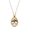 Fujita pendant necklace - white