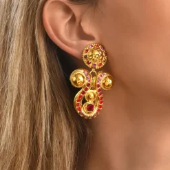 Gloria clip-on earrings - red