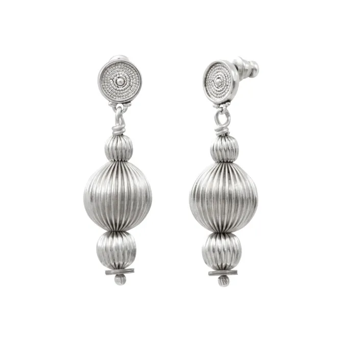 Inti thin pierced stud earrings - silver