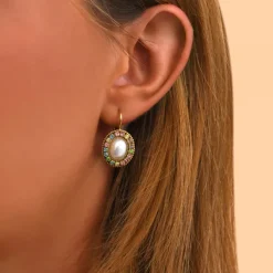 Louise thin sleeper earrings - white