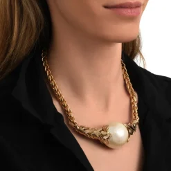 Lucy choker necklace in fine gold-plated metal and cotton pearl - white