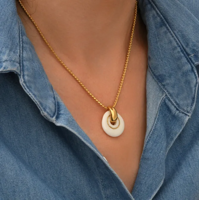 Masseria pendant necklace - white