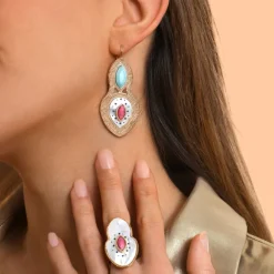 Mindoro sleeper earrings in beaded metal - white mother-of-pearl