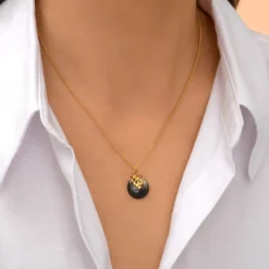 Positano adjustable pendant necklace - grey mother-of-pearl
