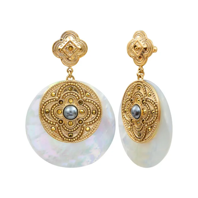 Positano pierced stud earrings - white