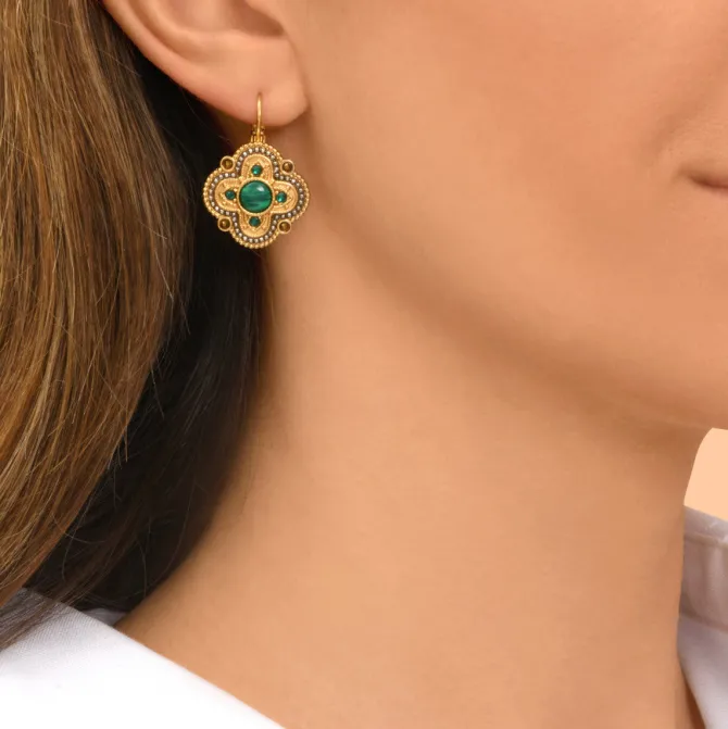 Positano sleeper earrings - green