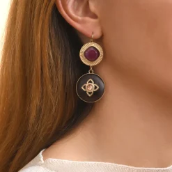 Prestige thin sleeper earrings - red